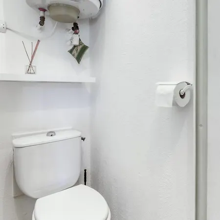 Lavandou - T2 In The Center - 200 M From The Sea Apartamento *